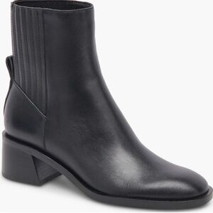 Dolce Vita Linny H2O boots in Black Leather. Size 10. Great condition!